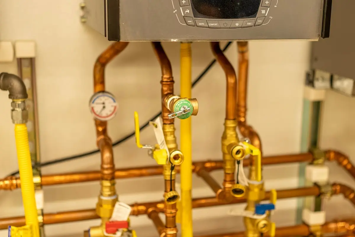 Licensed technician providing Emergency Plumbing for a homeowner in Jacksonville