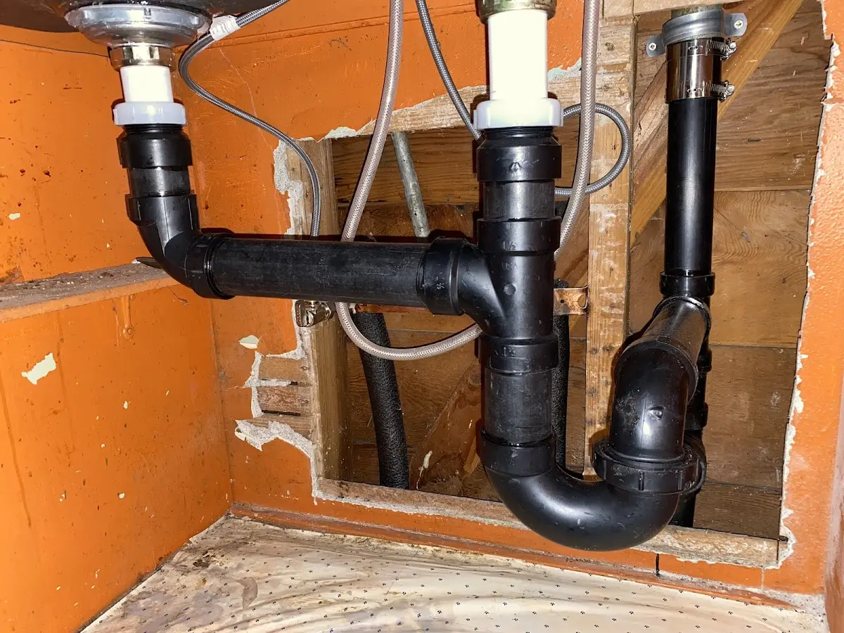 Professional Pipe Bursting equipment and tools on the job in Jacksonville
